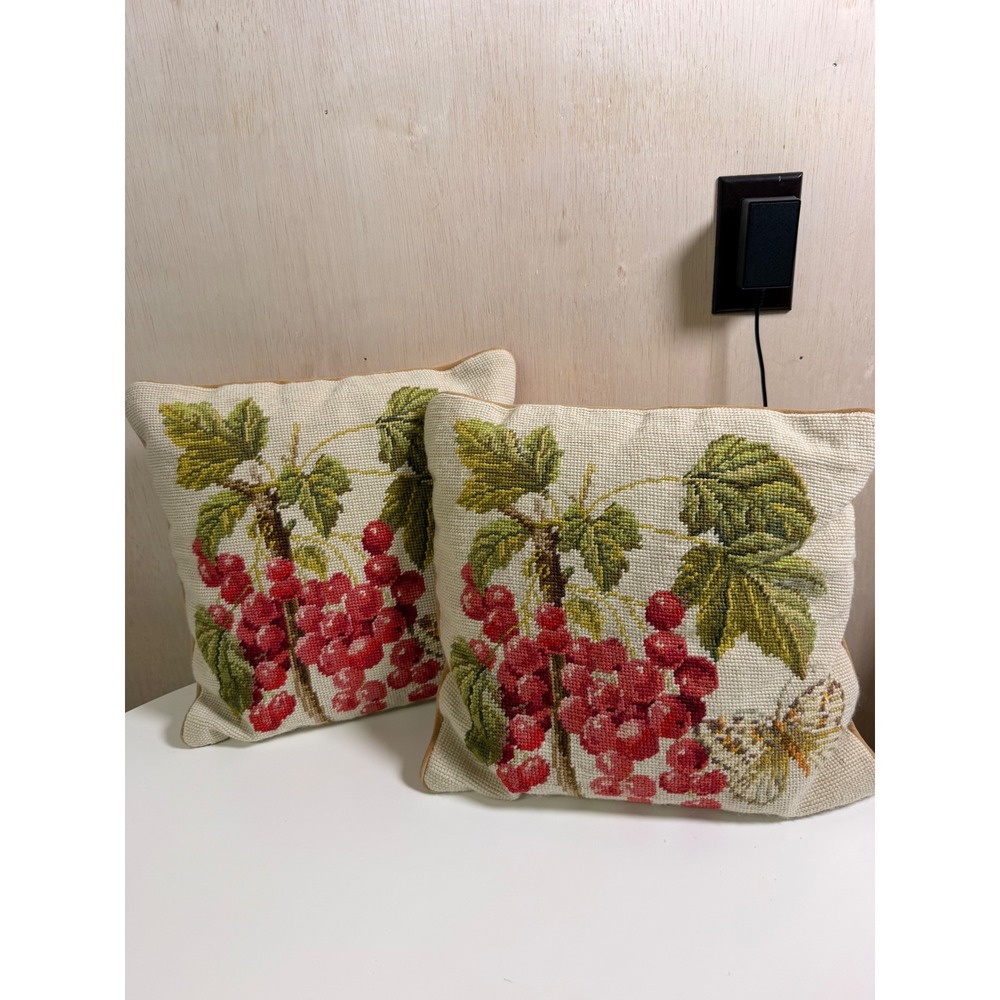 Needlepoint Throw Pillows Set of 2 14x14 Cream Red Excellent Botanical
